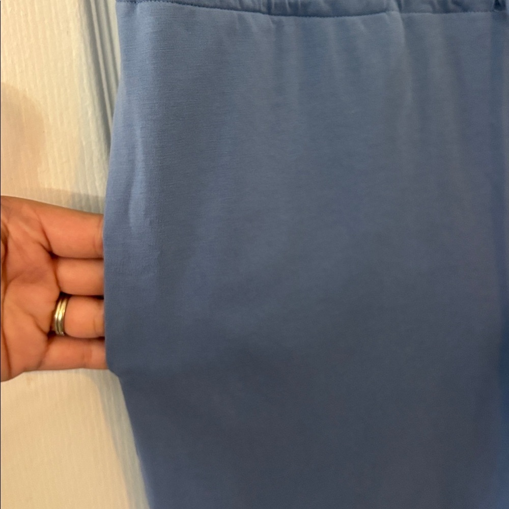 Athleta Willow Blue Drawstring Waist Wide Leg Lightweight V-Neck Jumpsuit XS - Picture 5 of 6